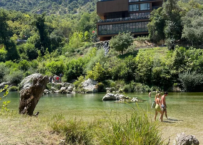 Affittacamere Panoramic View Xhanari Tepelene